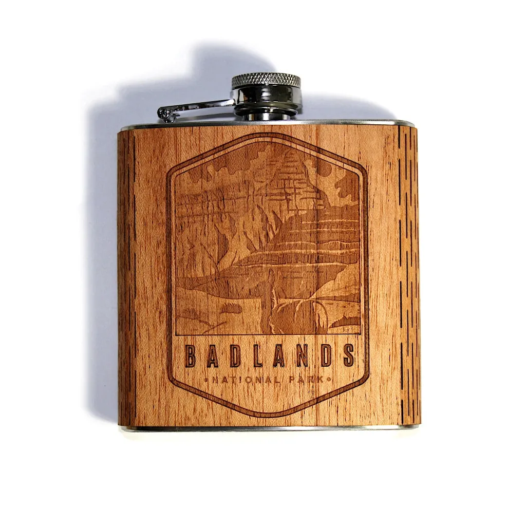 6 oz. Wooden Hip Flask (US National Park Collection in Mahogany)