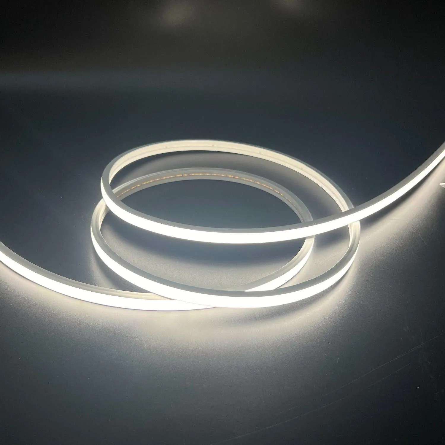 Natural White Neon Flex 4000K 24V Top Bending 10x6mm IP65 Waterproof 280LEDs/m