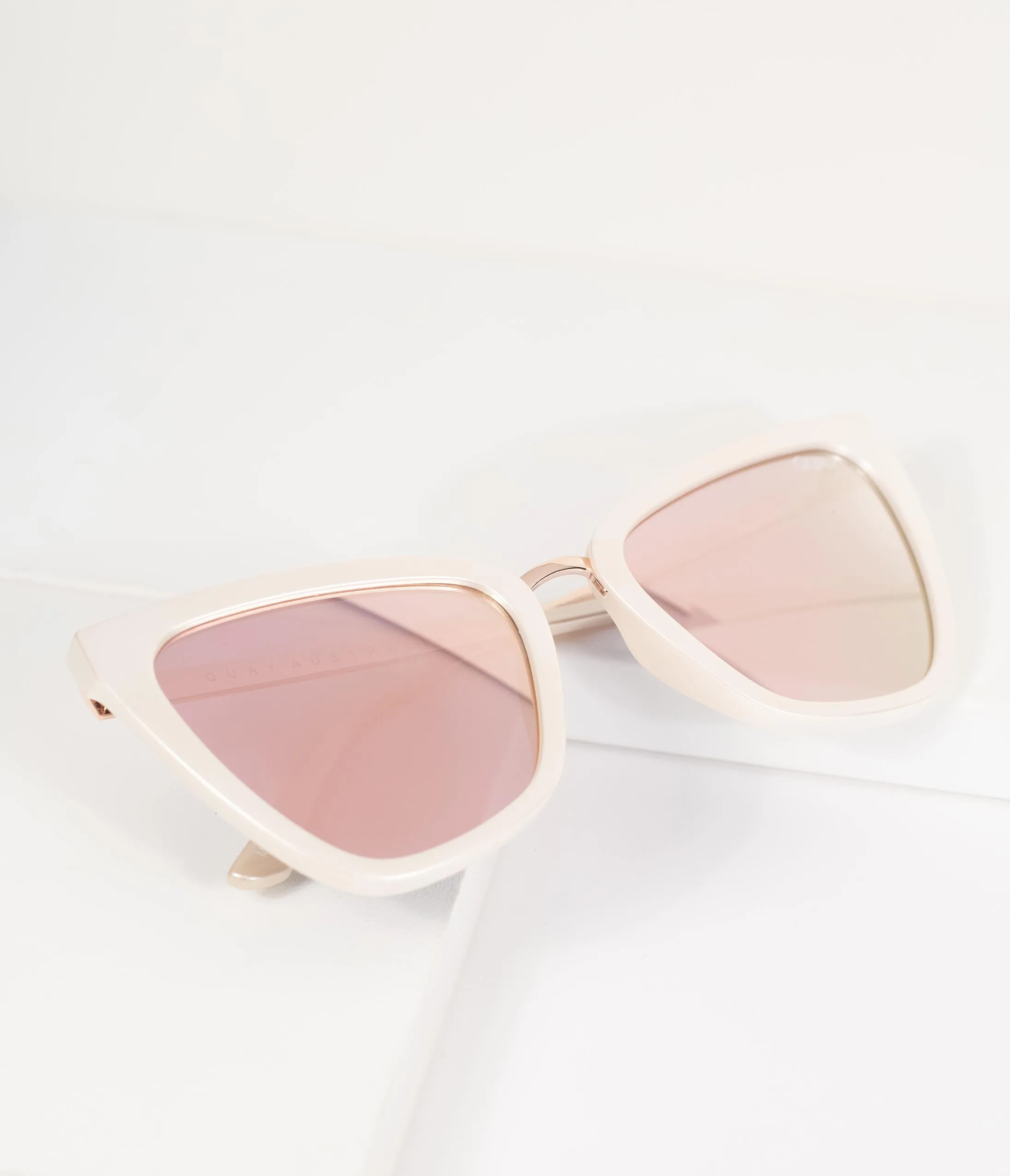 Quay Pearl & Rose Gold Reina Cat Eye Sunglasses